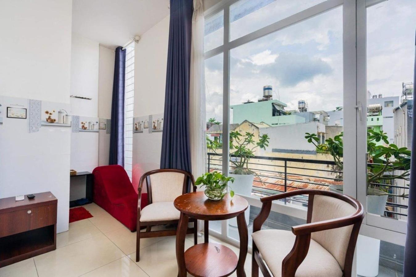Hoa Hong Khách sạn TP. Hồ Chí Minh